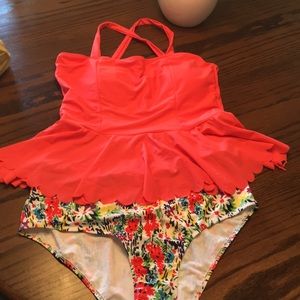 Women’s Tankini Swimsuit